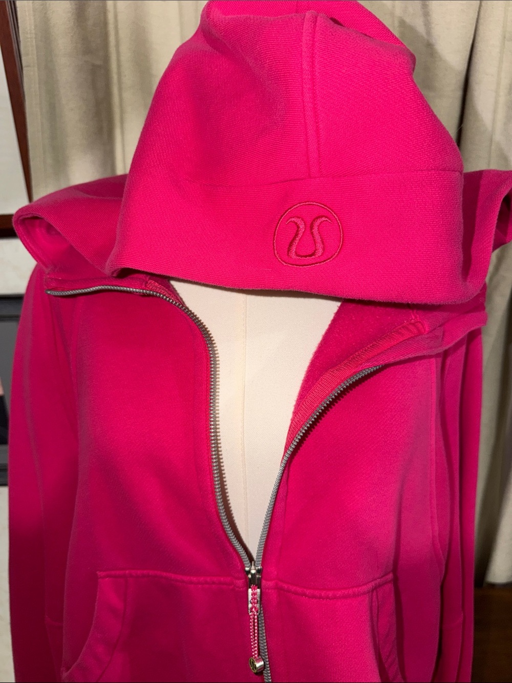 Lululemon Fuchsia Full-Zip Oversized Cropped Hoodie XL - Picture 3 of 8